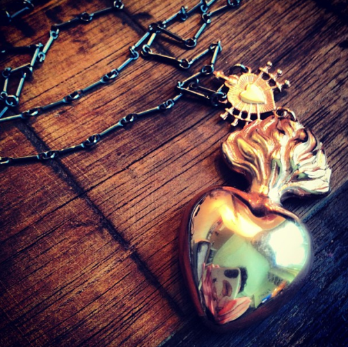 bloodmilk locket